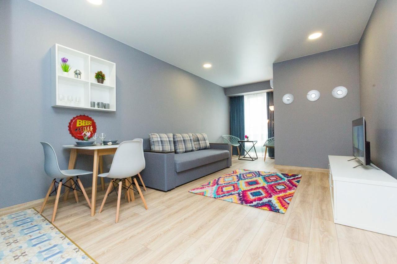 קייב Stylish 2-Rooms Apartment מראה חיצוני תמונה